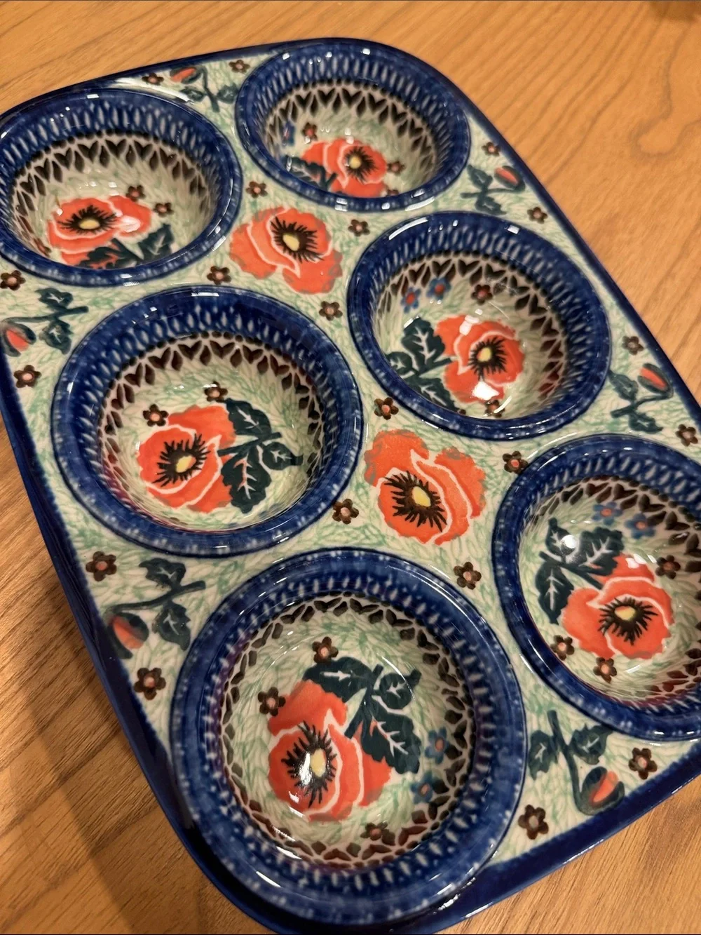 Unikat Polish Pottery Stoneware Muffin Pan 11.5 in. U1274